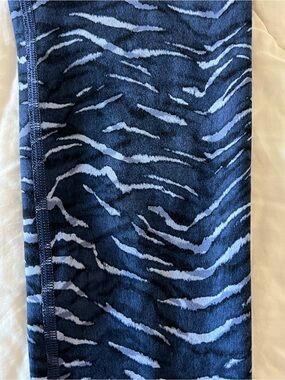 Athleta Girl navy Blue and Light Blue Zebra Print Leggings